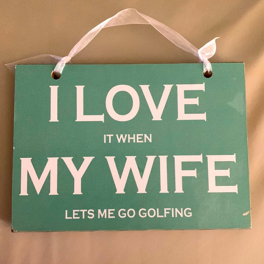 💚⛳️ FUNNY GOLF ⛳️ SIGN!! MAKES A GREAT FATHER’S DAY GIFT FOR THAT GOLFER! 💚